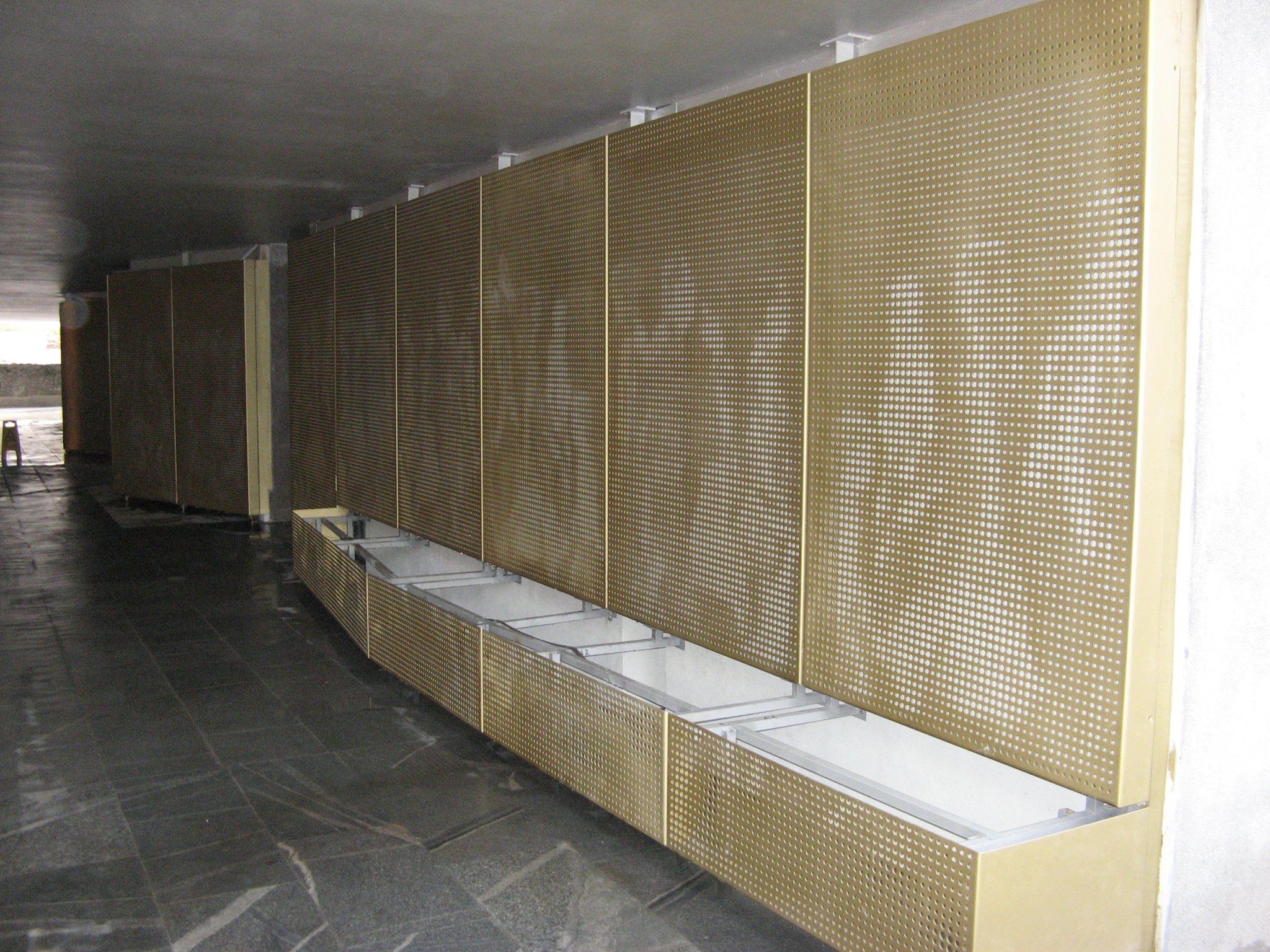 465110_398850216832604_727563844_o